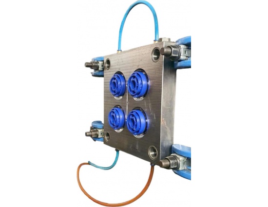 PRECISION MOLDS & TOOLING